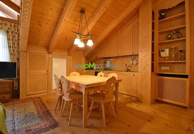 Ferienwohnung in Madonna di Campiglio - Excelsior Top Lodge MhD Ferienwohnung in Madonna di Campiglio - Excelsior Top Lodge MhD