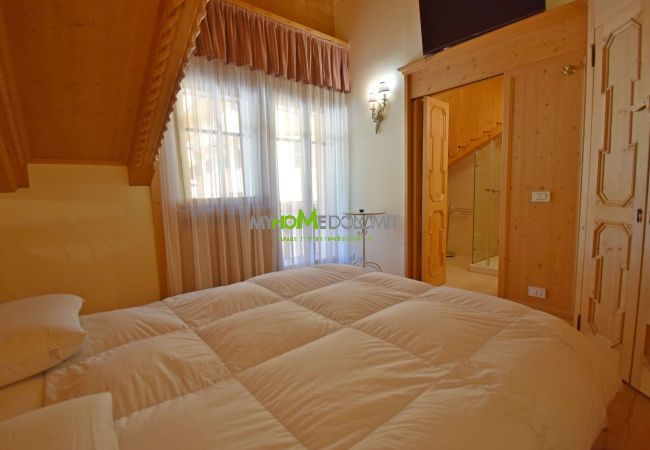 Ferienwohnung in Madonna di Campiglio - Excelsior Top Lodge MhD Ferienwohnung in Madonna di Campiglio - Excelsior Top Lodge MhD