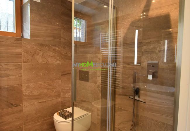 Ferienwohnung in Madonna di Campiglio - Villa Brenta Apartment MhD Ferienwohnung in Madonna di Campiglio - Villa Brenta Apartment MhD