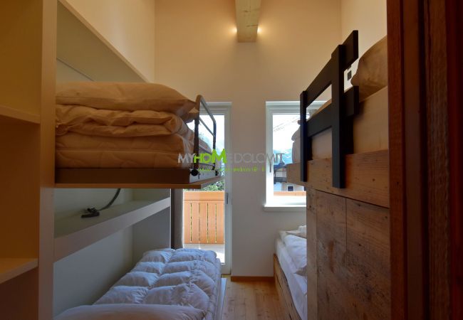 Ferienwohnung in Madonna di Campiglio - BRENTA ALTA ALPINE LODGE MhD Ferienwohnung in Madonna di Campiglio - BRENTA ALTA ALPINE LODGE MhD