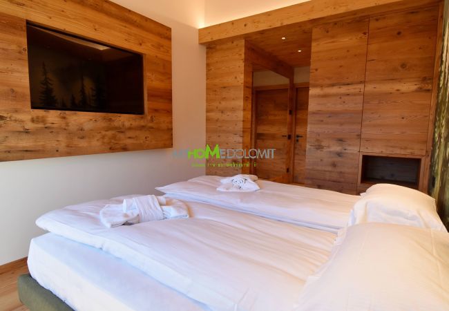 Ferienwohnung in Madonna di Campiglio - BRENTA ALTA ALPINE LODGE MhD Ferienwohnung in Madonna di Campiglio - BRENTA ALTA ALPINE LODGE MhD