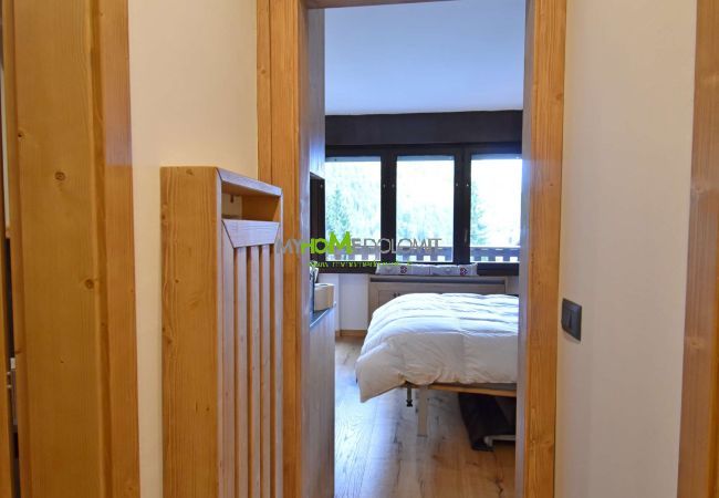 Ferienwohnung in Madonna di Campiglio - Presanella View Studio Mhd Ferienwohnung in Madonna di Campiglio - Presanella View Studio Mhd