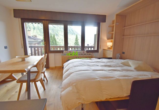 Ferienwohnung in Madonna di Campiglio - Presanella View Studio Mhd Ferienwohnung in Madonna di Campiglio - Presanella View Studio Mhd