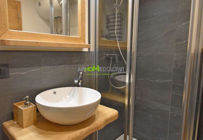 Ferienwohnung in Madonna di Campiglio - Presanella View Studio Mhd Ferienwohnung in Madonna di Campiglio - Presanella View Studio Mhd