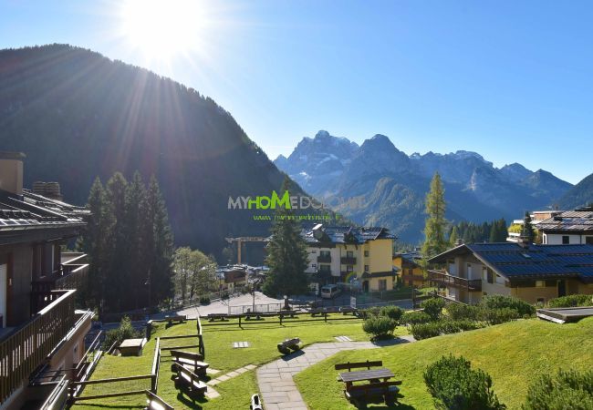 Ferienwohnung in Madonna di Campiglio - Presanella View Studio Mhd Ferienwohnung in Madonna di Campiglio - Presanella View Studio Mhd