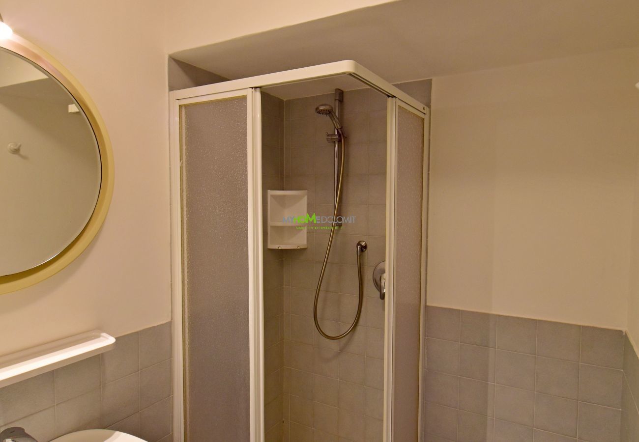 Studio in Madonna di Campiglio - EMERALD 36 STUDIO MhD Studio in Madonna di Campiglio - EMERALD 36 STUDIO MhD