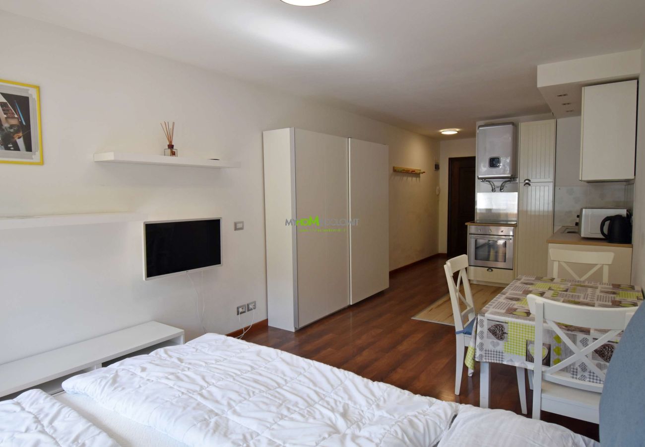 Studio in Madonna di Campiglio - EMERALD 36 STUDIO MhD Studio in Madonna di Campiglio - EMERALD 36 STUDIO MhD