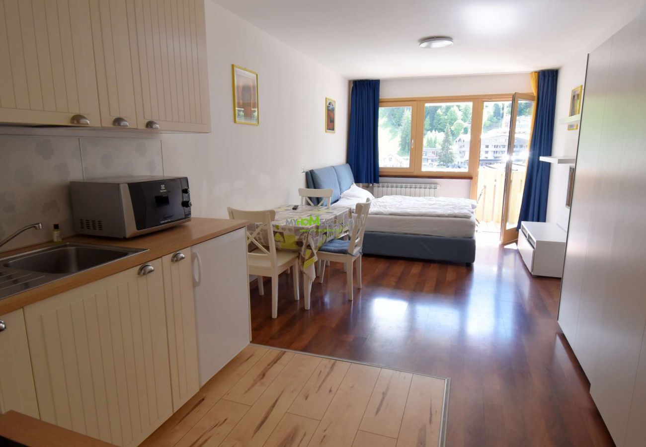 Studio in Madonna di Campiglio - EMERALD 36 STUDIO MhD Studio in Madonna di Campiglio - EMERALD 36 STUDIO MhD