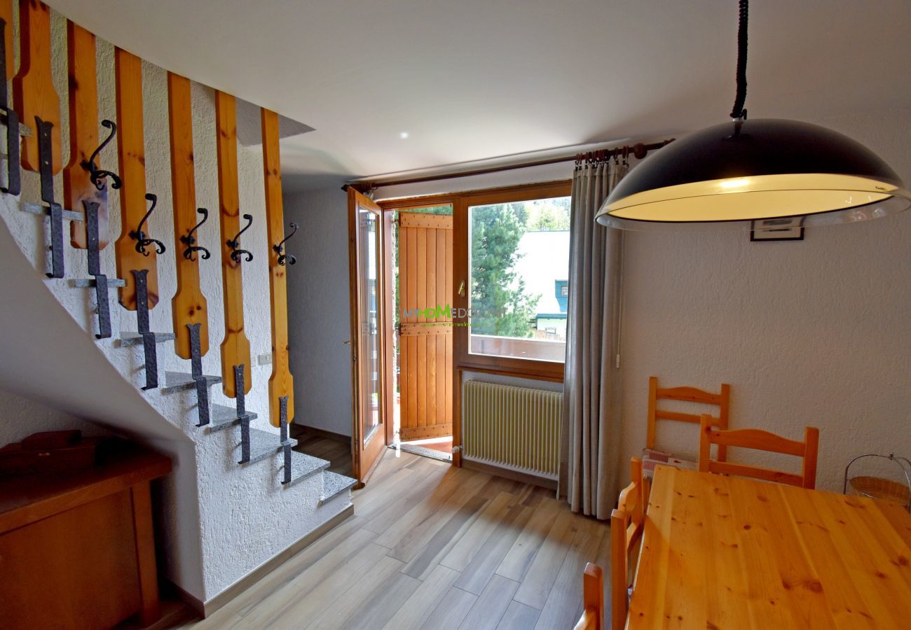 Ferienwohnung in Madonna di Campiglio - 2 ABETI MANSARDA Apartment MhD Ferienwohnung in Madonna di Campiglio - 2 ABETI MANSARDA Apartment MhD