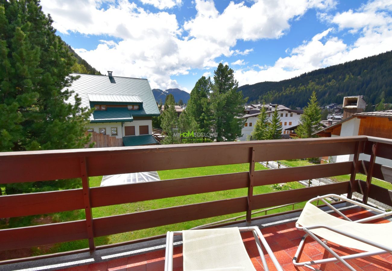 Ferienwohnung in Madonna di Campiglio - 2 ABETI MANSARDA Apartment MhD Ferienwohnung in Madonna di Campiglio - 2 ABETI MANSARDA Apartment MhD