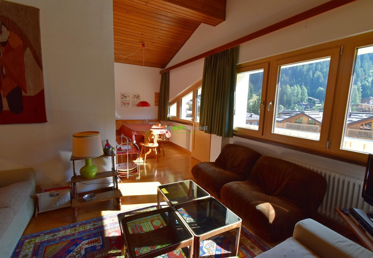 Ferienwohnung in Madonna di Campiglio - EMERALD 40 CENTRALE MhD