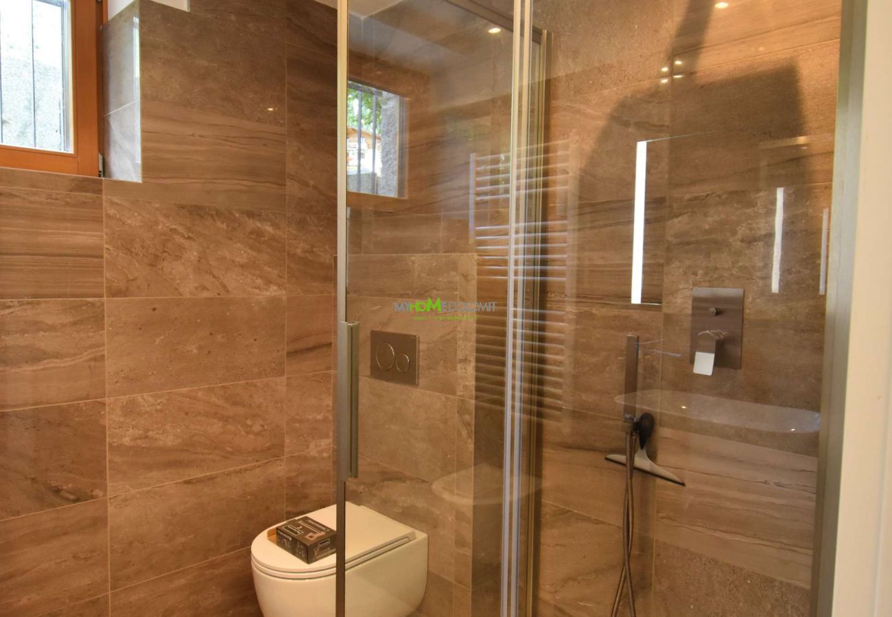 Ferienwohnung in Madonna di Campiglio - Villa Brenta Apartment MhD Ferienwohnung in Madonna di Campiglio - Villa Brenta Apartment MhD