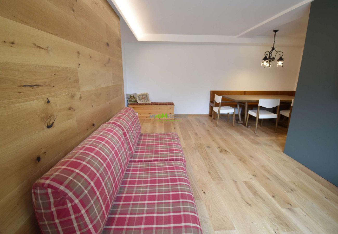 Ferienwohnung in Madonna di Campiglio - Villa Brenta Apartment MhD Ferienwohnung in Madonna di Campiglio - Villa Brenta Apartment MhD