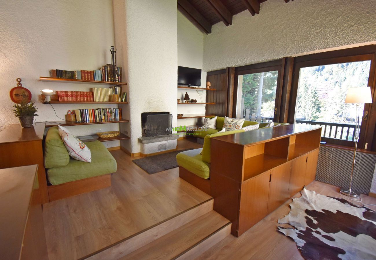 Ferienwohnung in Madonna di Campiglio - Central Park Duplex Apartment MhD