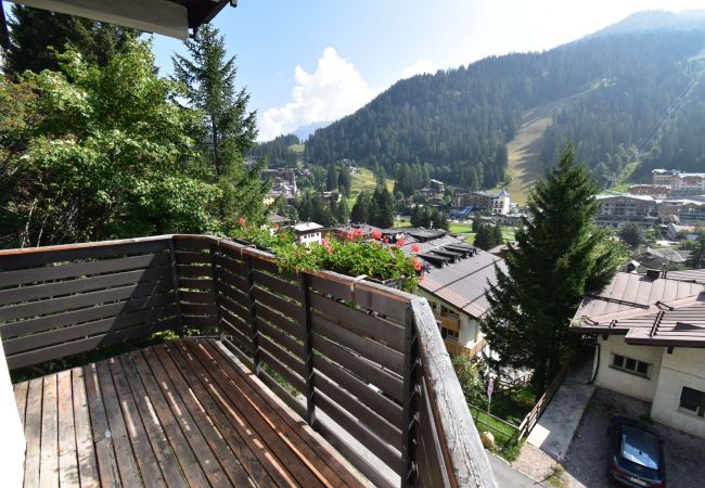 Apartment in Madonna di Campiglio - 3 PINI APPARTAMENTO Apartment in Madonna di Campiglio - 3 PINI APPARTAMENTO