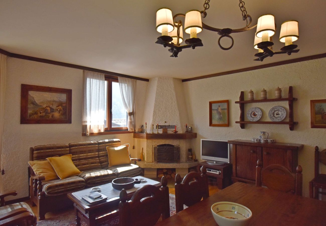 Apartment in Madonna di Campiglio - 3 PINI APPARTAMENTO Apartment in Madonna di Campiglio - 3 PINI APPARTAMENTO