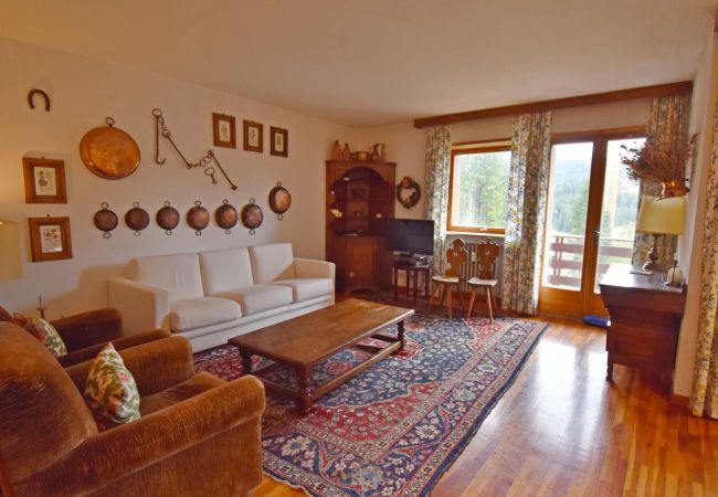 Apartment in Madonna di Campiglio - PRADALAGO QUADRILOCALE Apartment in Madonna di Campiglio - PRADALAGO QUADRILOCALE