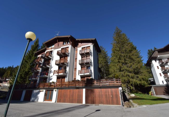 Apartment in Madonna di Campiglio - PRADALAGO QUADRILOCALE Apartment in Madonna di Campiglio - PRADALAGO QUADRILOCALE
