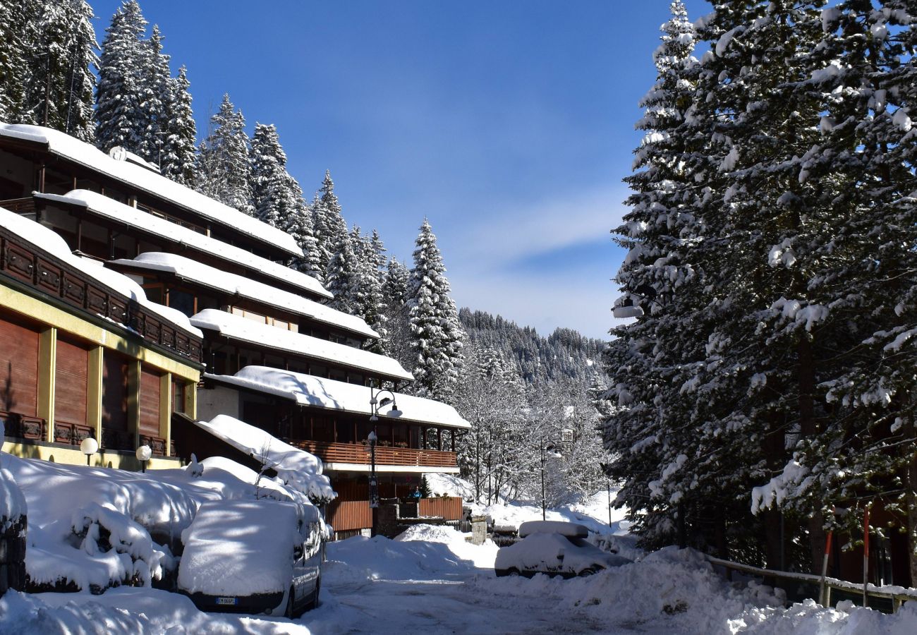Apartment in Madonna di Campiglio - 5 LAGHI APARTMENT Apartment in Madonna di Campiglio - 5 LAGHI APARTMENT