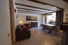 Apartment in Madonna di Campiglio - MIRALAGO apartment MDC 09