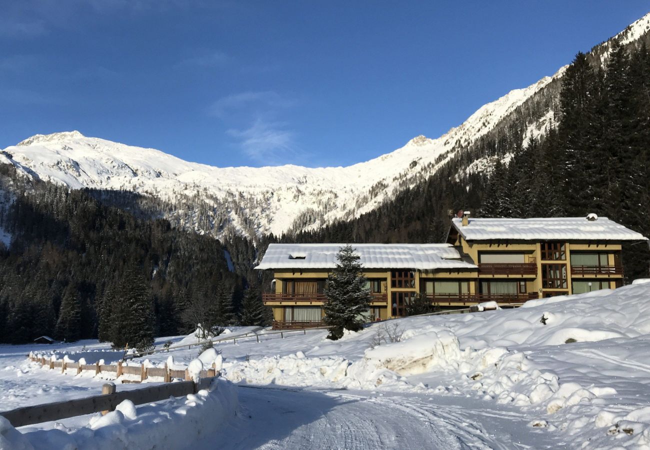 Apartment in Madonna di Campiglio - NAMBINO APARTMENT Apartment in Madonna di Campiglio - NAMBINO APARTMENT