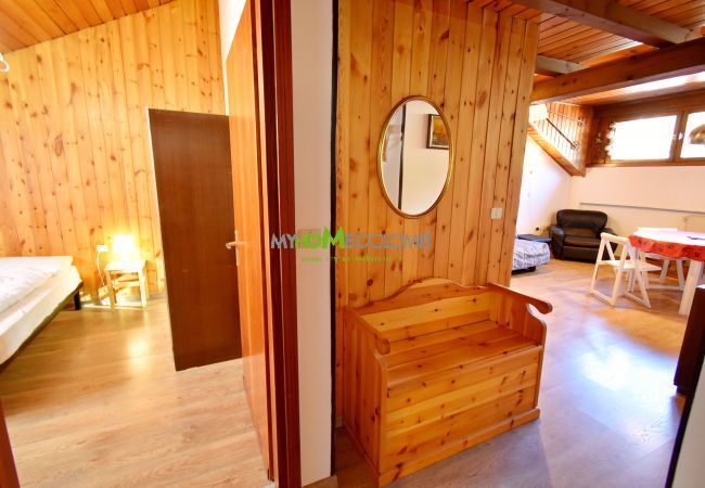 Apartment in Madonna di Campiglio - MENEGHINI MANSARDA CENTRALE MhD Apartment in Madonna di Campiglio - MENEGHINI MANSARDA CENTRALE MhD