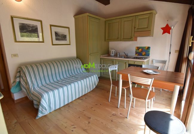 Apartment in Madonna di Campiglio - Maso 30 Bilocale con terrazza