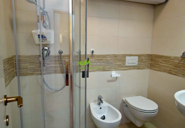 Nardis 205 holiday apartment in Madonna di Campiglio - bathroom Nardis 205 holiday apartment in Madonna di Campiglio - bathroom