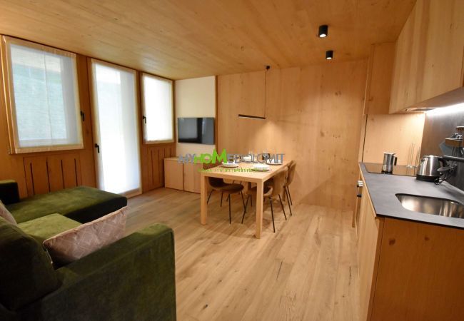 Apartment in Madonna di Campiglio - CACCIATORA Alpine Apartment MhD Apartment in Madonna di Campiglio - CACCIATORA Alpine Apartment MhD