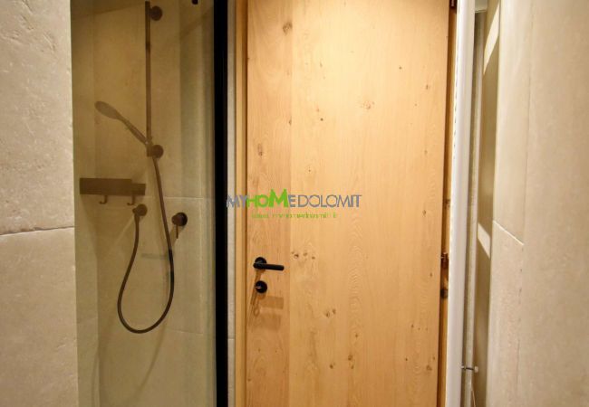 Apartment in Madonna di Campiglio - CACCIATORA Alpine Apartment MhD Apartment in Madonna di Campiglio - CACCIATORA Alpine Apartment MhD