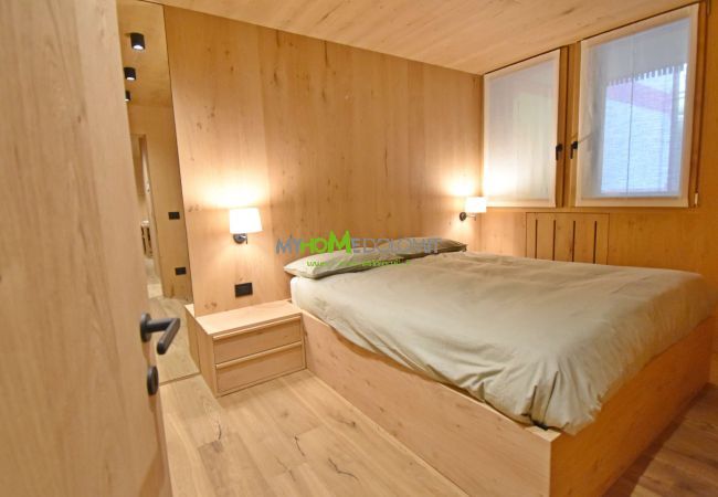 Apartment in Madonna di Campiglio - CACCIATORA Alpine Apartment MhD Apartment in Madonna di Campiglio - CACCIATORA Alpine Apartment MhD