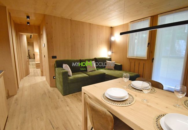 Apartment in Madonna di Campiglio - CACCIATORA Alpine Apartment MhD Apartment in Madonna di Campiglio - CACCIATORA Alpine Apartment MhD
