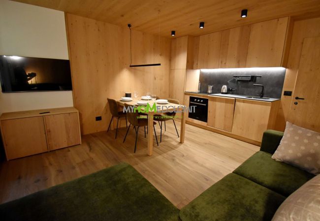 Apartment in Madonna di Campiglio - CACCIATORA Alpine Apartment MhD Apartment in Madonna di Campiglio - CACCIATORA Alpine Apartment MhD