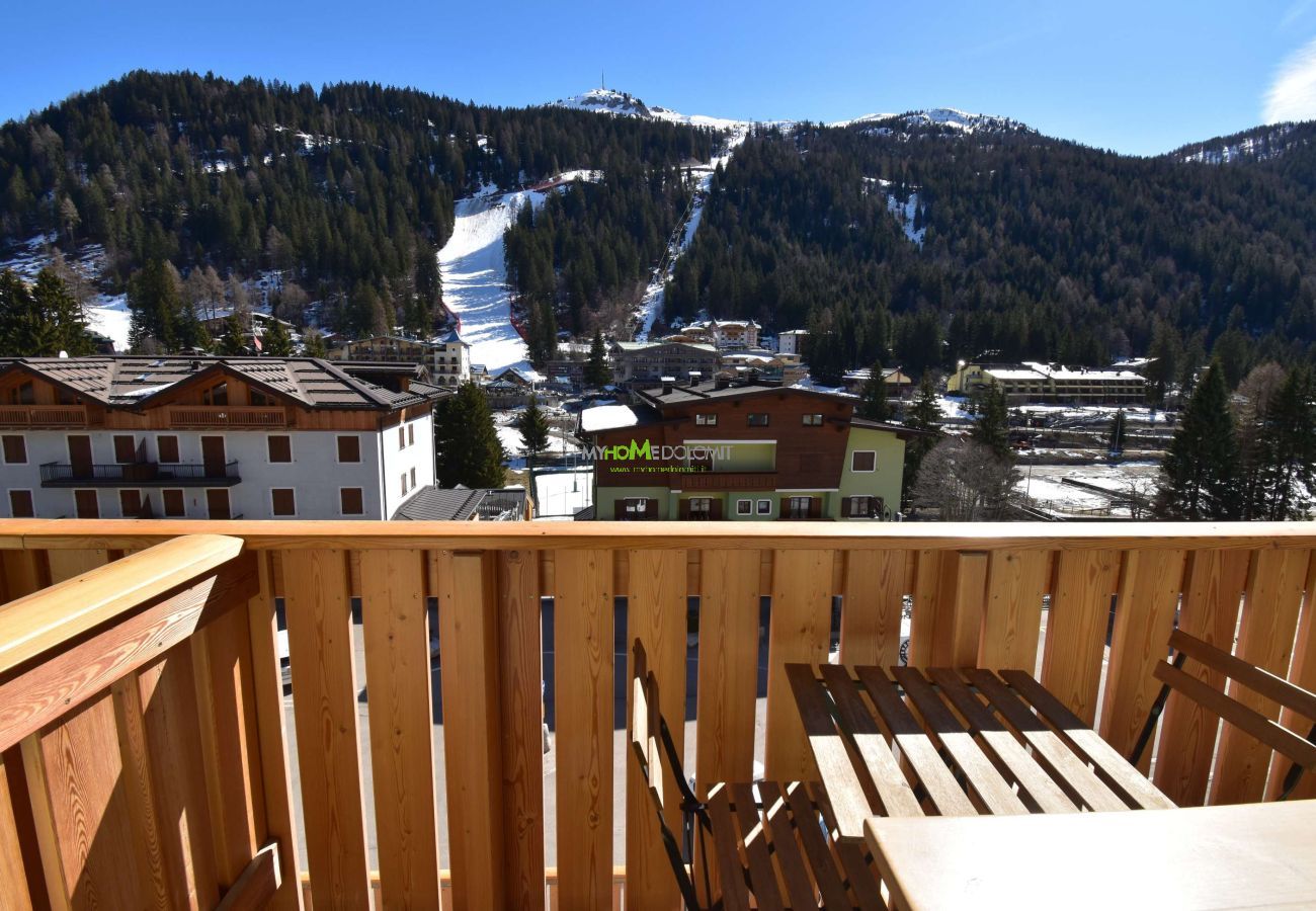 Studio in Madonna di Campiglio - EMERALD 37 STUDIO MhD Studio in Madonna di Campiglio - EMERALD 37 STUDIO MhD