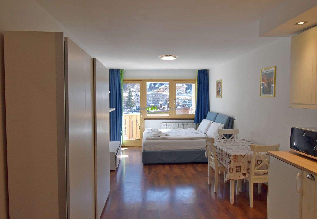 Studio in Madonna di Campiglio - EMERALD 37 STUDIO MhD Studio in Madonna di Campiglio - EMERALD 37 STUDIO MhD