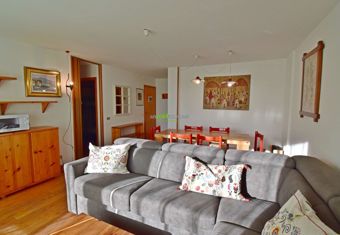 Apartment in Madonna di Campiglio - MIRALAGO 04 APPARTAMENTO MhD