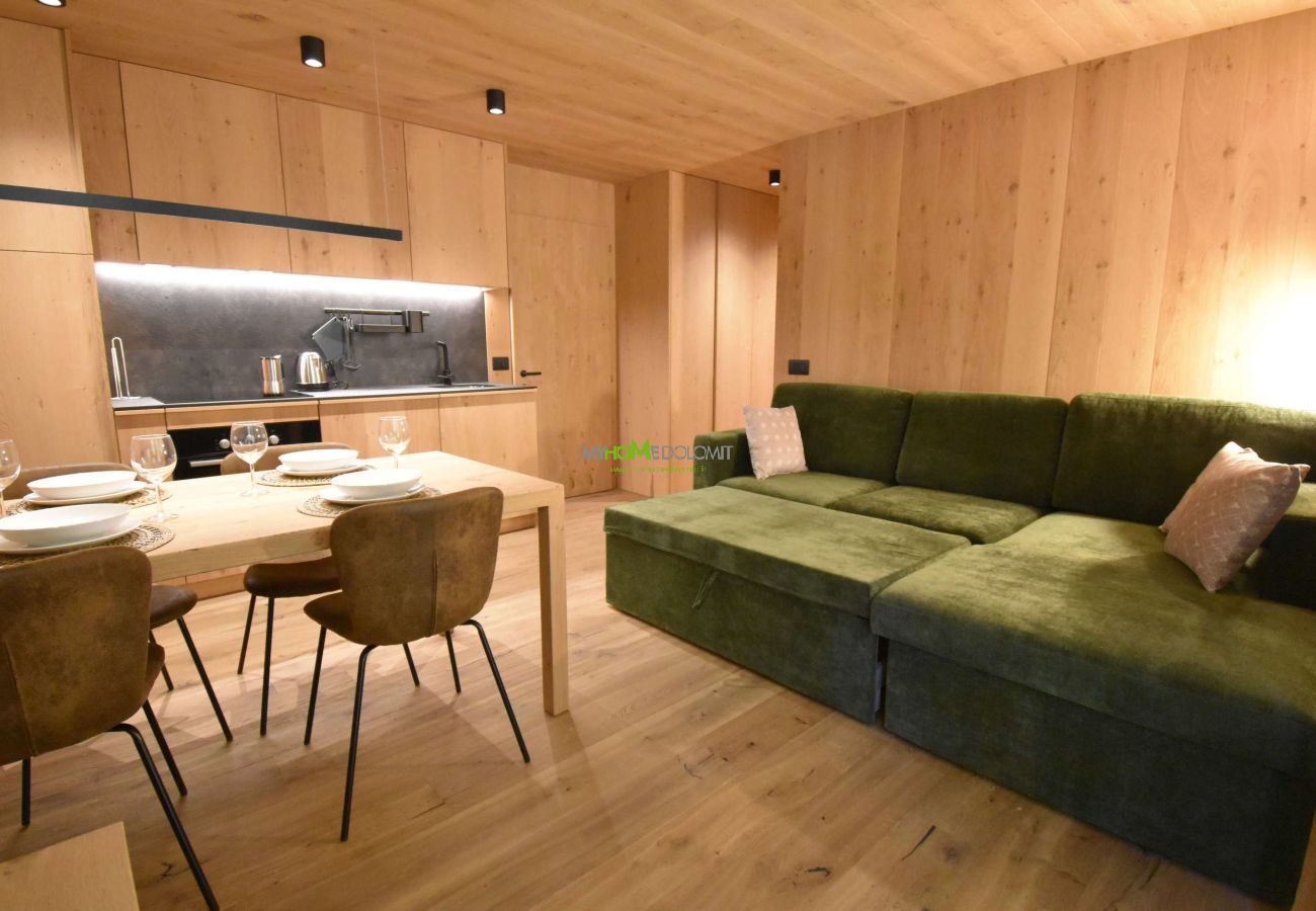 Apartment in Madonna di Campiglio - CACCIATORA Alpine Apartment MhD Apartment in Madonna di Campiglio - CACCIATORA Alpine Apartment MhD