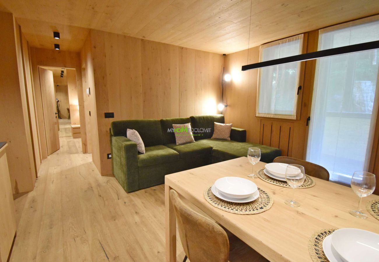 Apartment in Madonna di Campiglio - CACCIATORA Alpine Apartment MhD Apartment in Madonna di Campiglio - CACCIATORA Alpine Apartment MhD