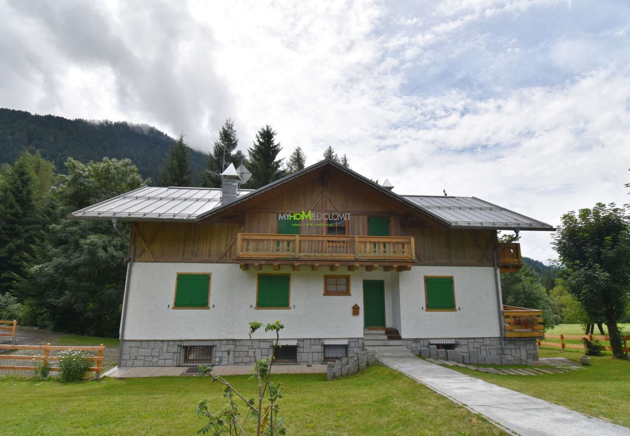 Apartment in Madonna di Campiglio - Villa Brenta Apartment MhD Apartment in Madonna di Campiglio - Villa Brenta Apartment MhD