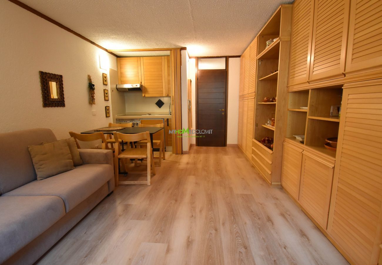Apartment in Madonna di Campiglio - Des Alpes 15 Studio Apartment MhD